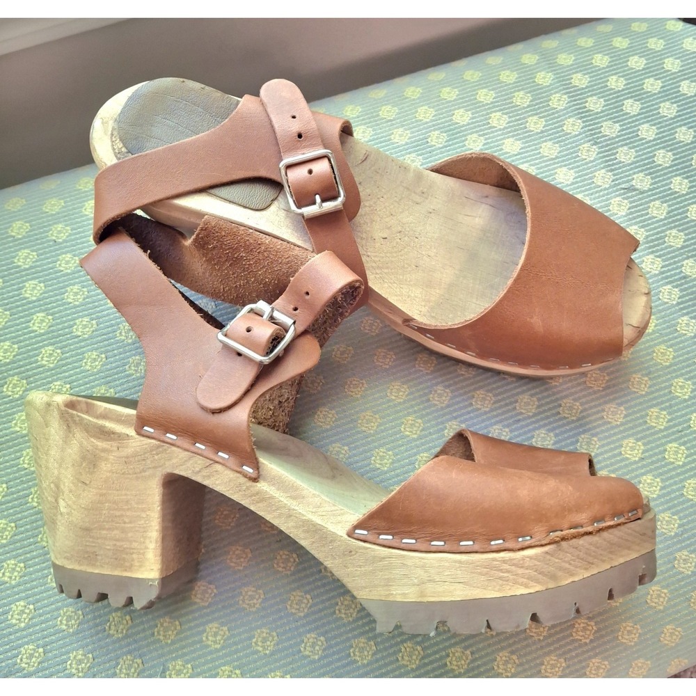 Mia Anja Clogs 40/9.5 Wooden Swedish Open Toe Sandals Tan Leather Clogs